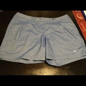 Nike Women’s Dri Fit Golf Shorts NWT